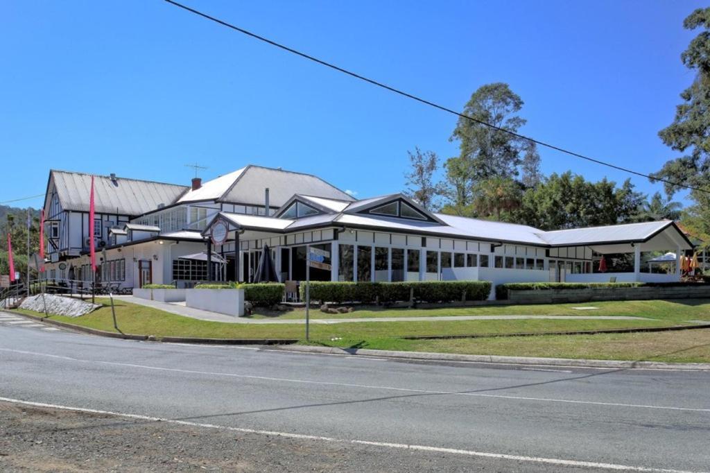 Canungra Hotel Екстер'єр фото