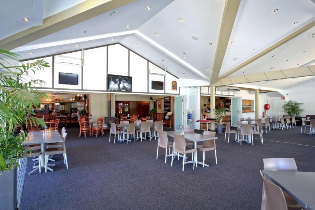 Canungra Hotel Екстер'єр фото