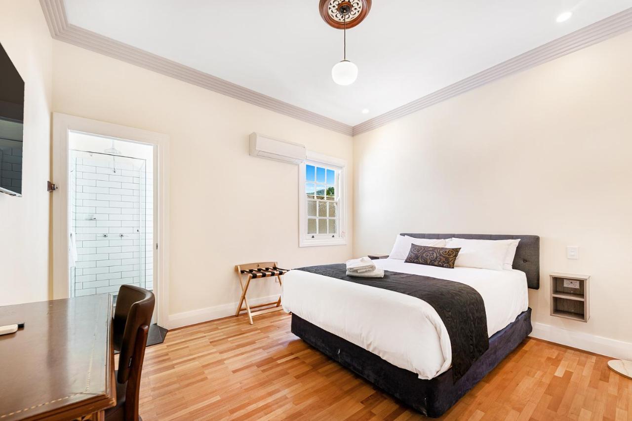 Canungra Hotel Екстер'єр фото