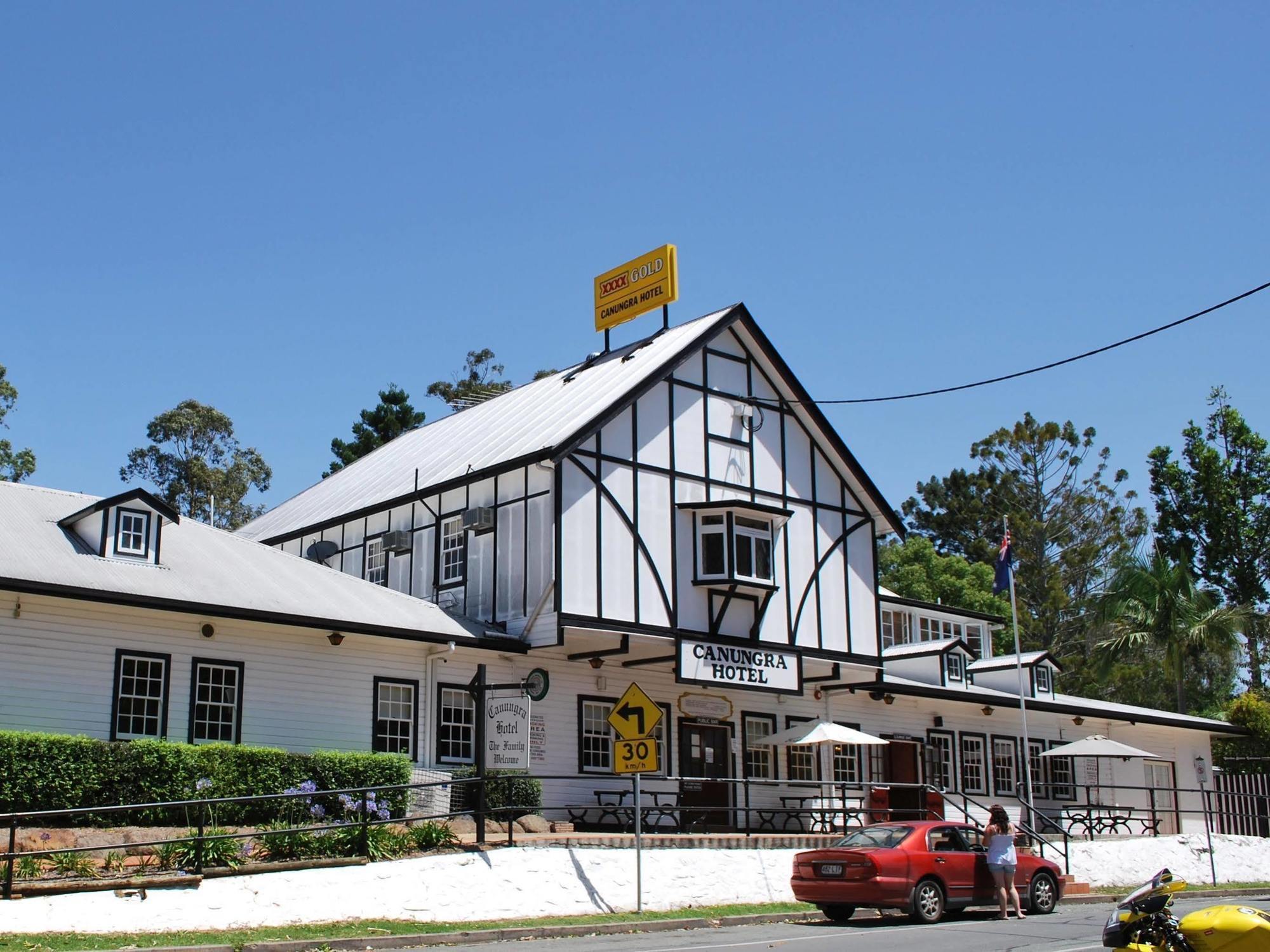 Canungra Hotel Екстер'єр фото